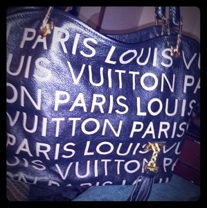 Authentic Louis Vuitton hand bag